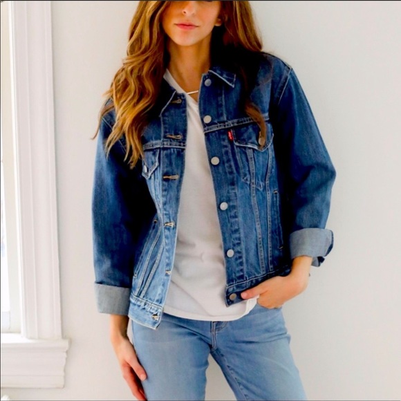 NEW Levi's Ex Boyfriend Trucker Jean Denim Jacket